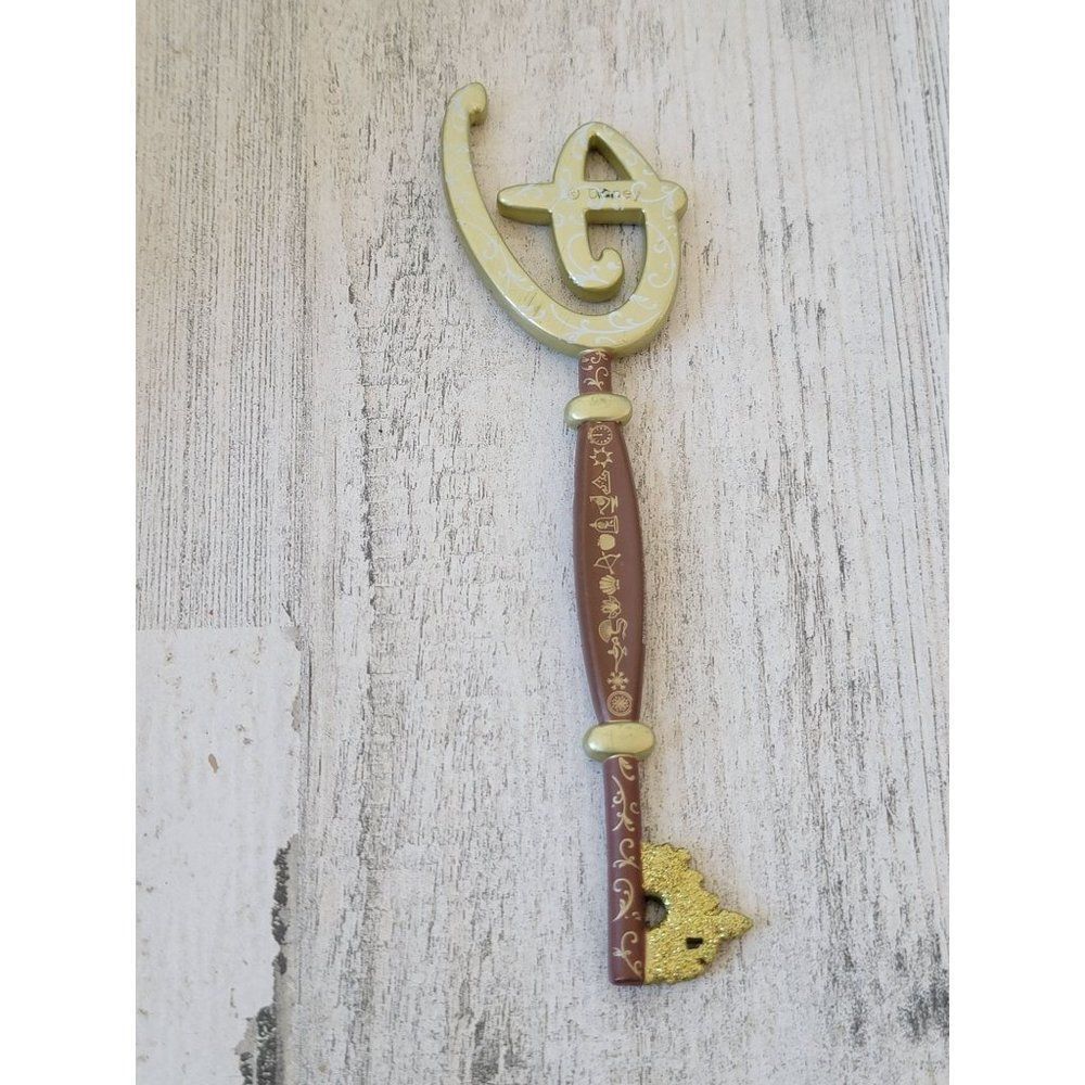 Kingdom Heart key glitter princess symbol toy figure